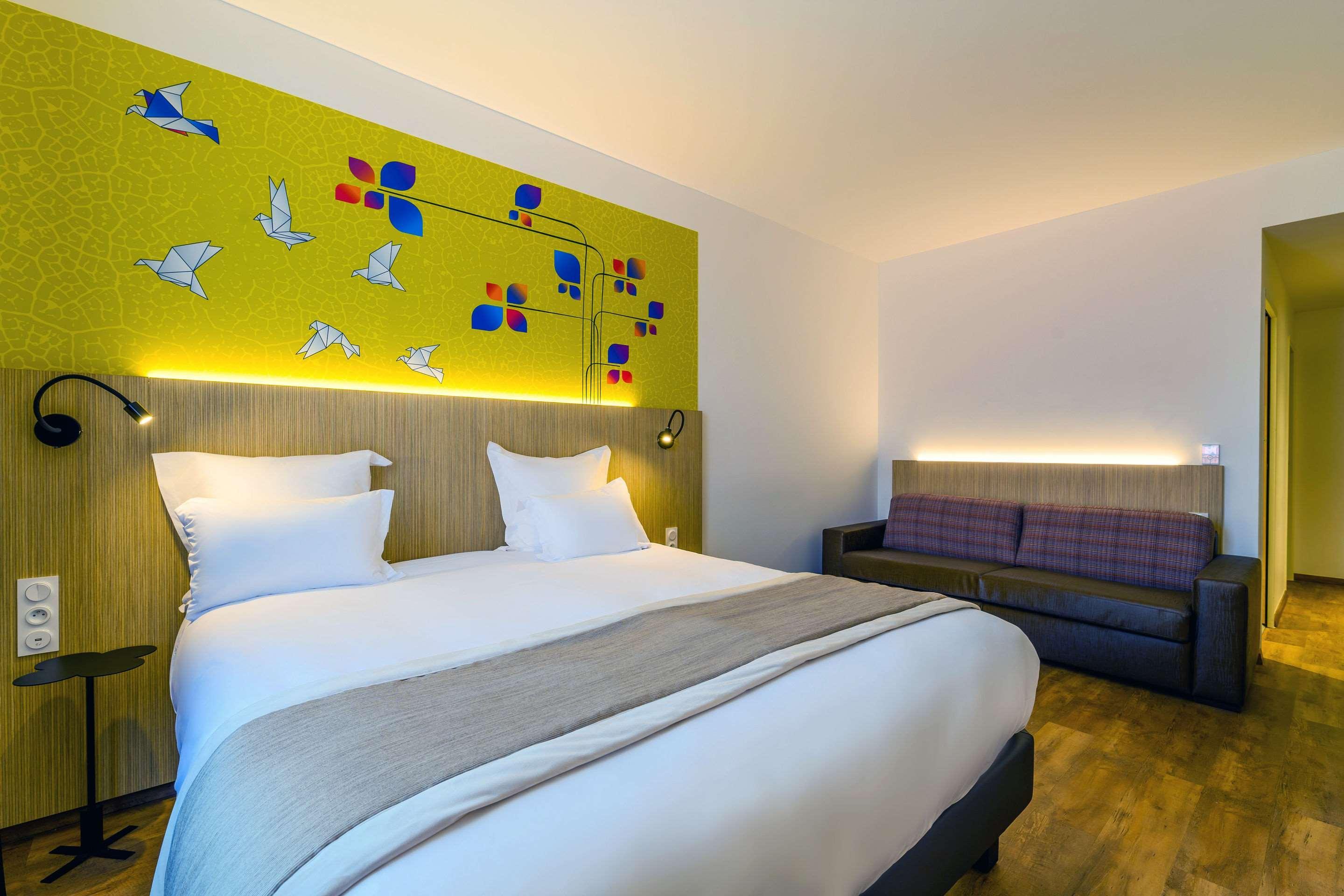 Kyriad Prestige Amiens Poulainville - Hotel And Spa Esterno foto