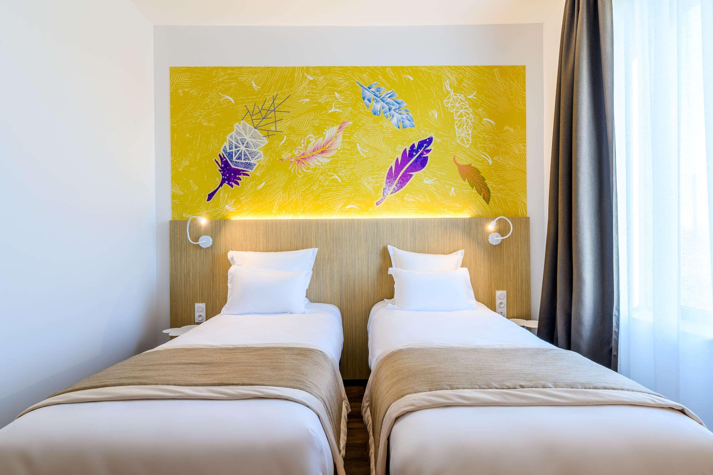 Kyriad Prestige Amiens Poulainville - Hotel And Spa Esterno foto