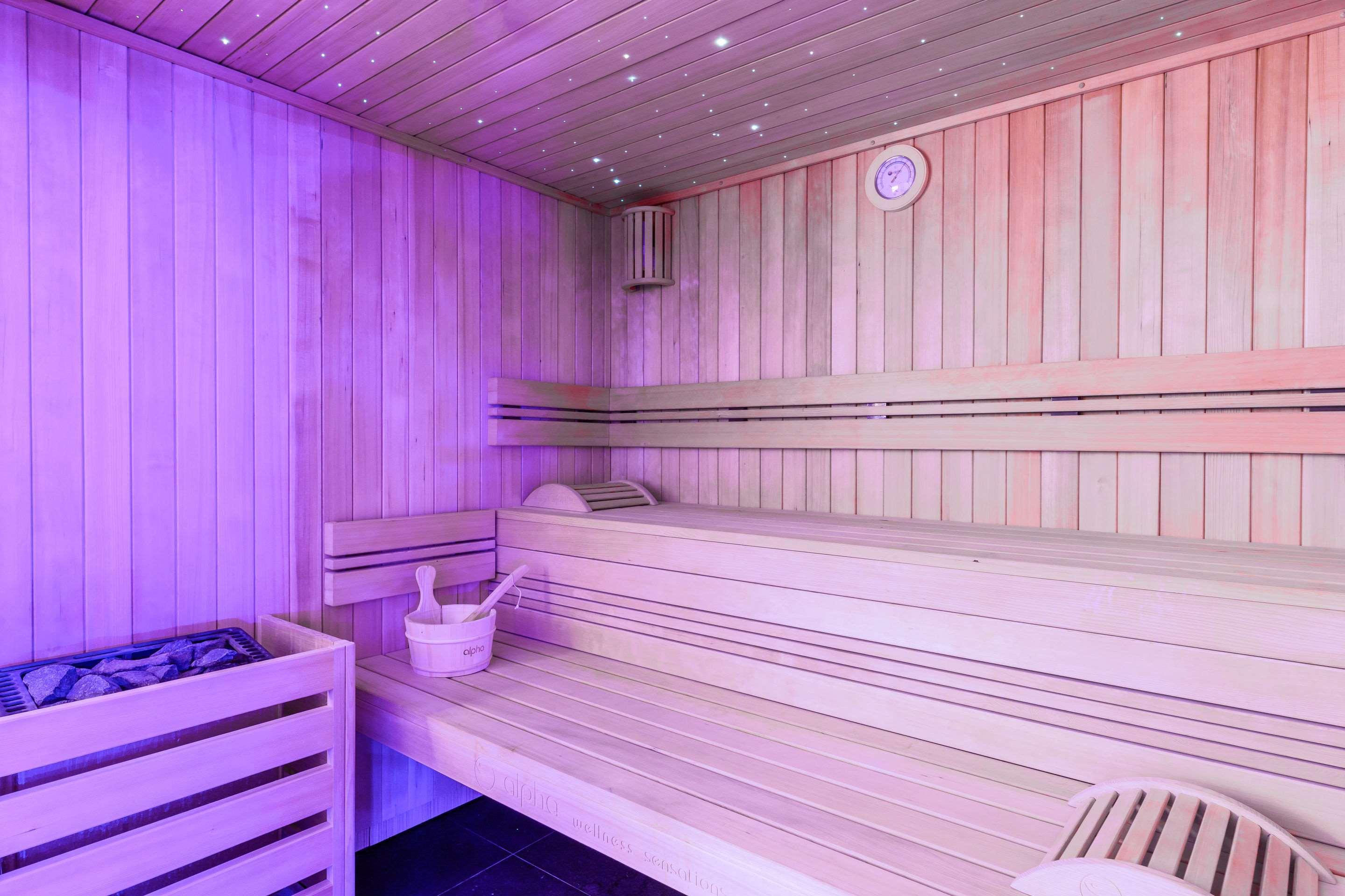 Kyriad Prestige Amiens Poulainville - Hotel And Spa Esterno foto