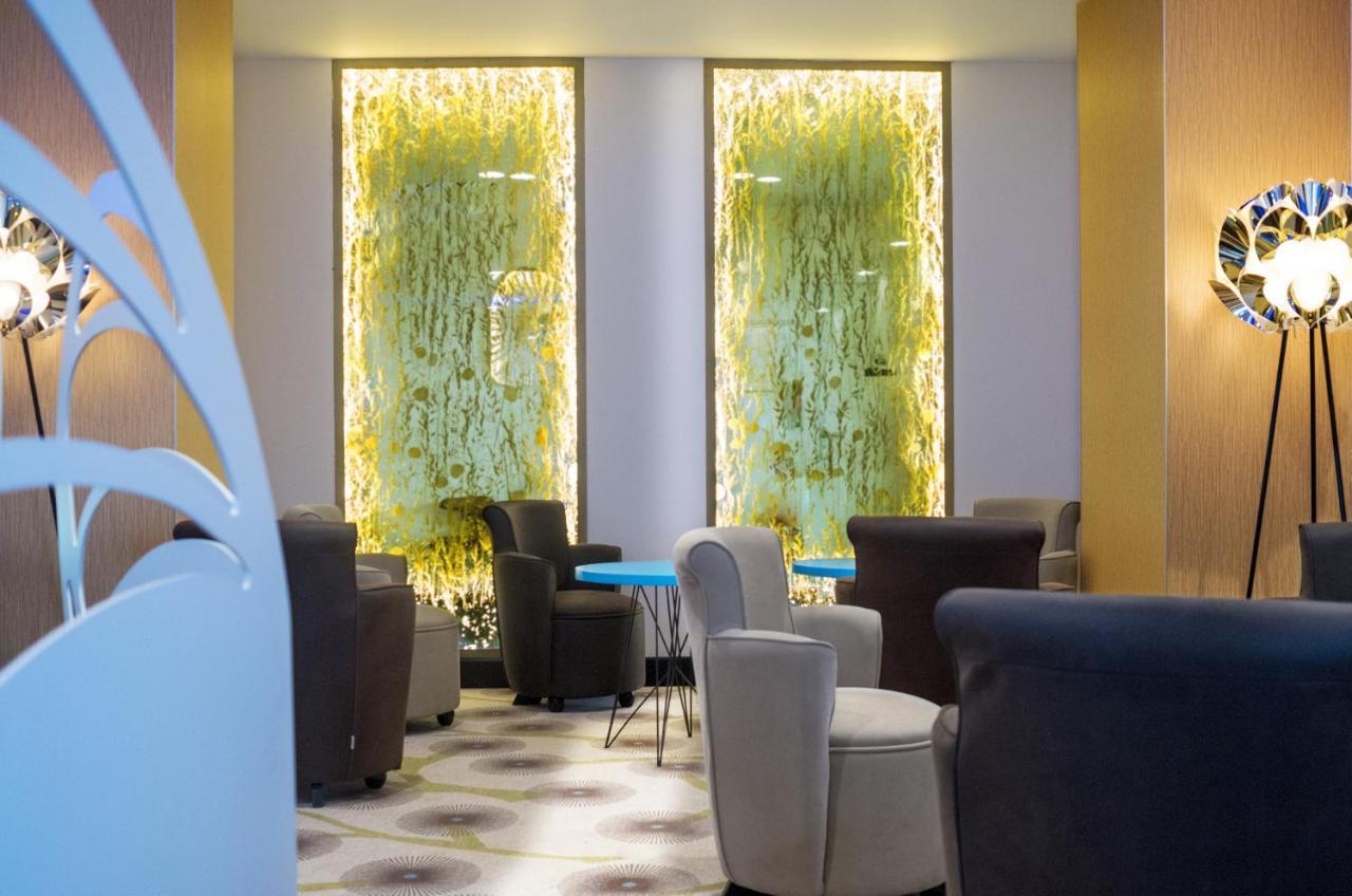 Kyriad Prestige Amiens Poulainville - Hotel And Spa Esterno foto